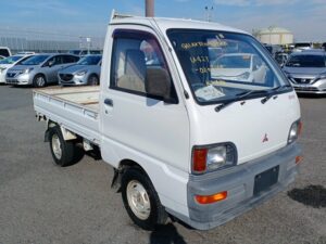 1994 MITSUBISHI MINICAB TRUCK