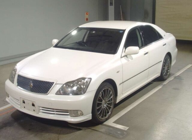 
								2004 TOYOTA CROWN ATHLETE 2500CC full									