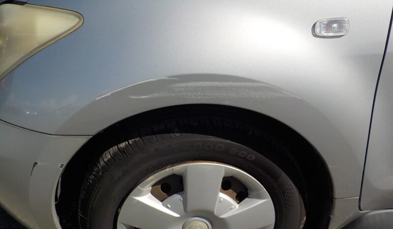 
								2002 TOYOTA IST F L-ED 1300CC full									
