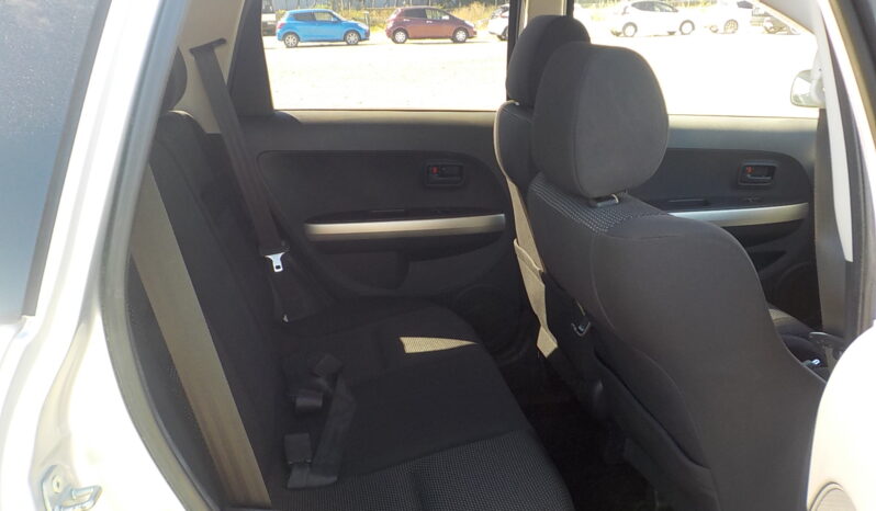 
								2002 TOYOTA IST F L-ED 1300CC full									