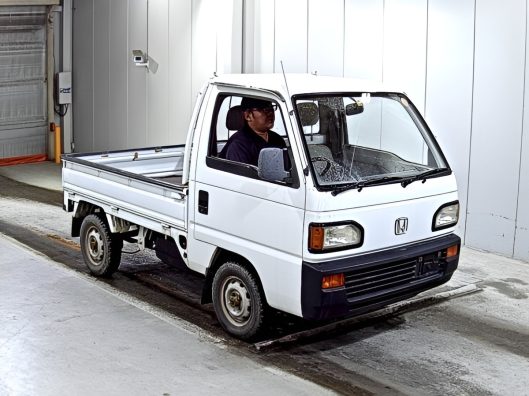 1993-HONDA-ACTY-HA4-2092191-FRONT-600x450-Picsart-AiImageEnhancer